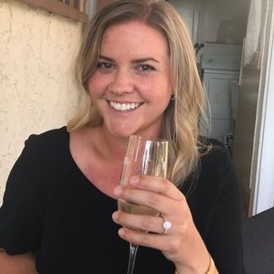 Meet your Posher, Hillary